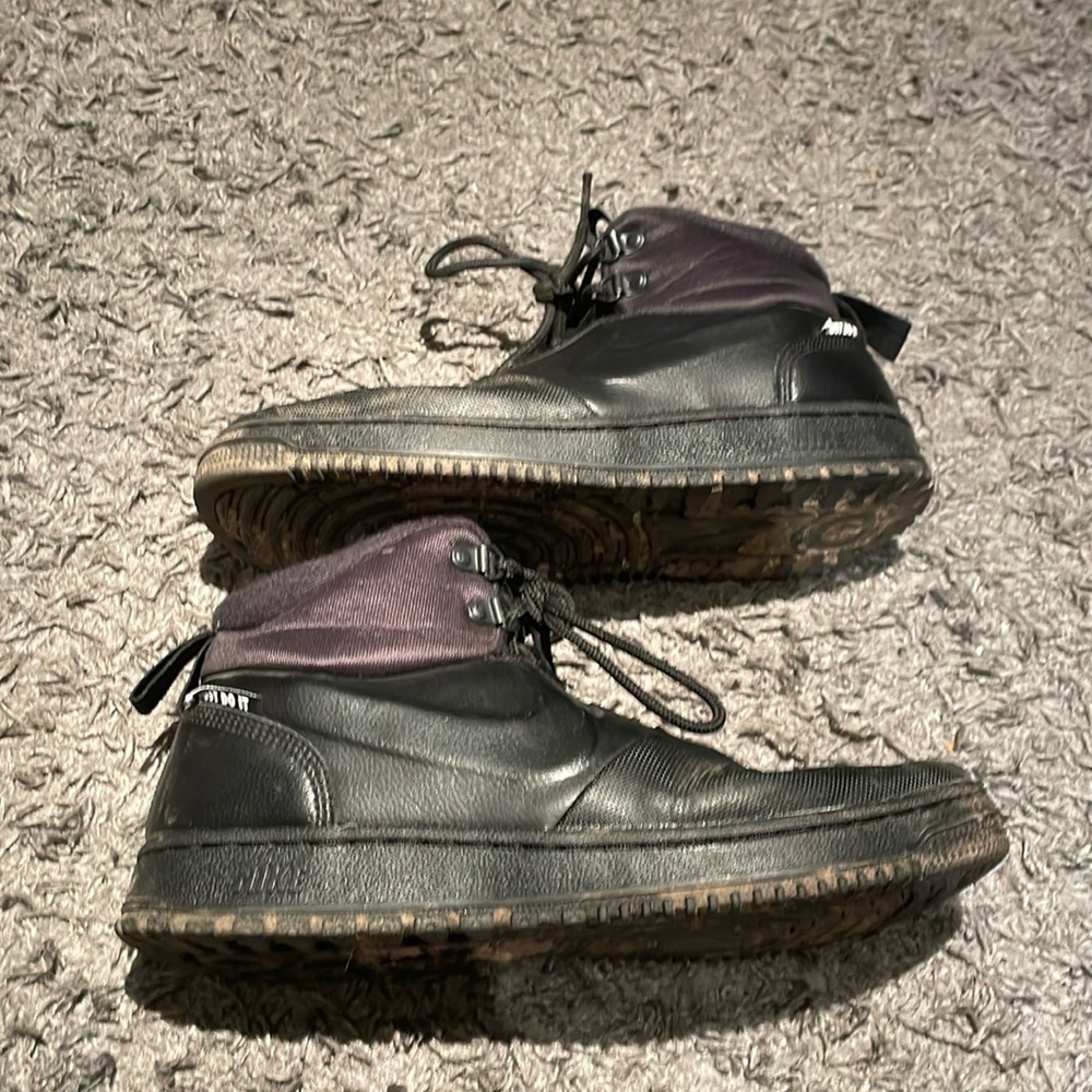 Nike path wntr boots